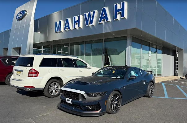 Mahwah Ford Dealership