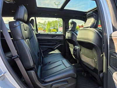 2022 Jeep Grand Cherokee L Overland