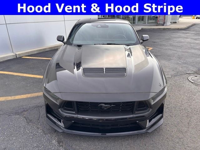 2024 Ford Mustang Dark Horse