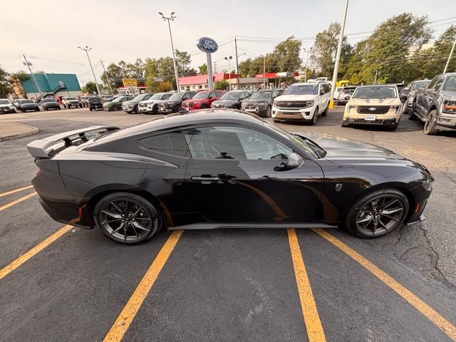 2024 Ford Mustang Dark Horse