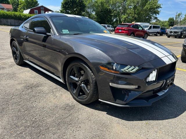 2022 Ford Mustang EcoBoost