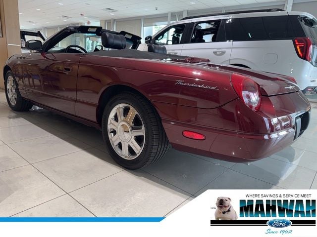2004 Ford Thunderbird Base