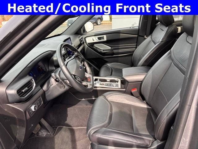 2022 Ford Explorer ST