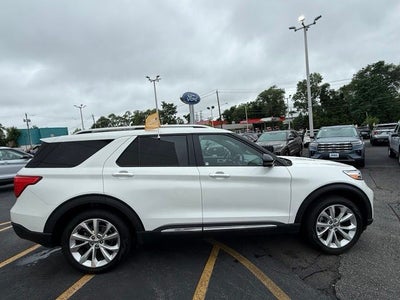 2023 Ford Explorer Platinum