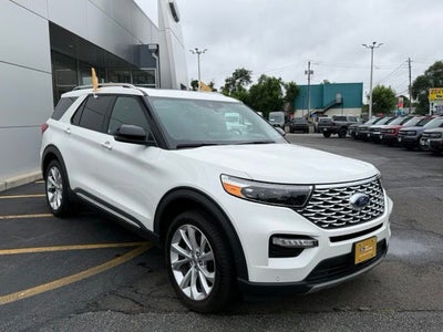 2023 Ford Explorer Platinum