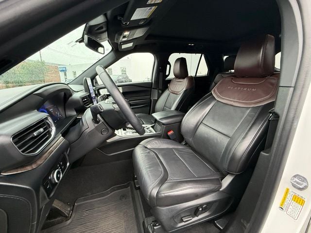 2023 Ford Explorer Platinum