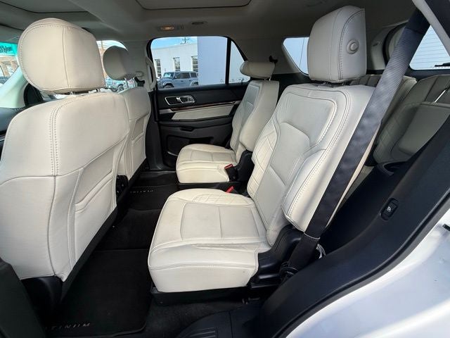 2017 Ford Explorer Platinum