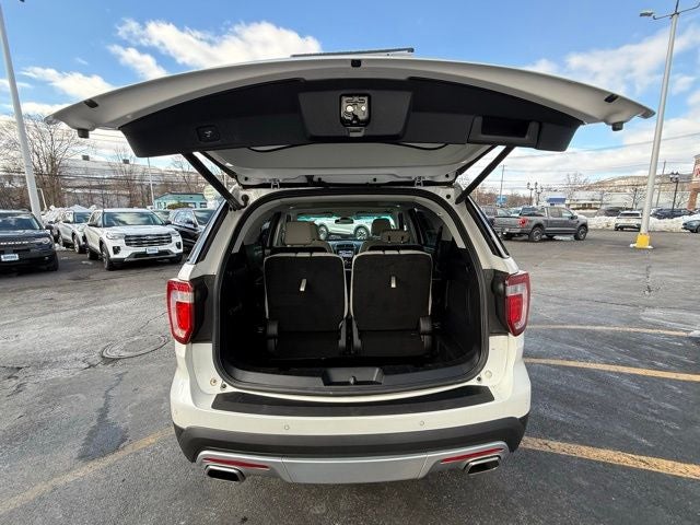 2017 Ford Explorer Platinum