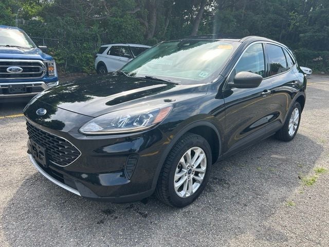 2022 Ford Escape Hybrid SE