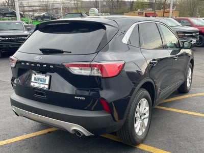 2021 Ford Escape SE