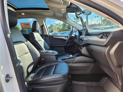 2022 Ford Escape SEL