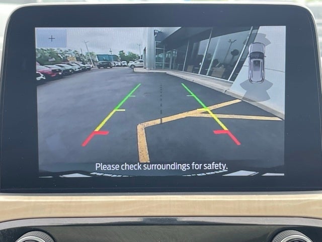 2022 Ford Escape Titanium