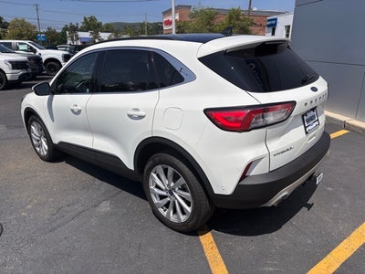2022 Ford Escape Titanium