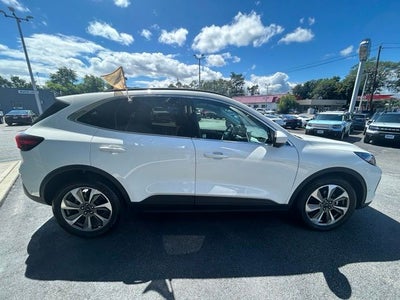 2023 Ford Escape Platinum