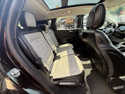 2023 Ford Escape Platinum