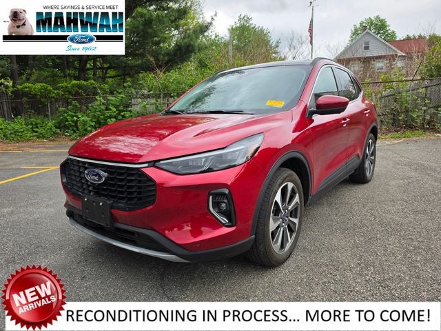 2023 Ford Escape Platinum
