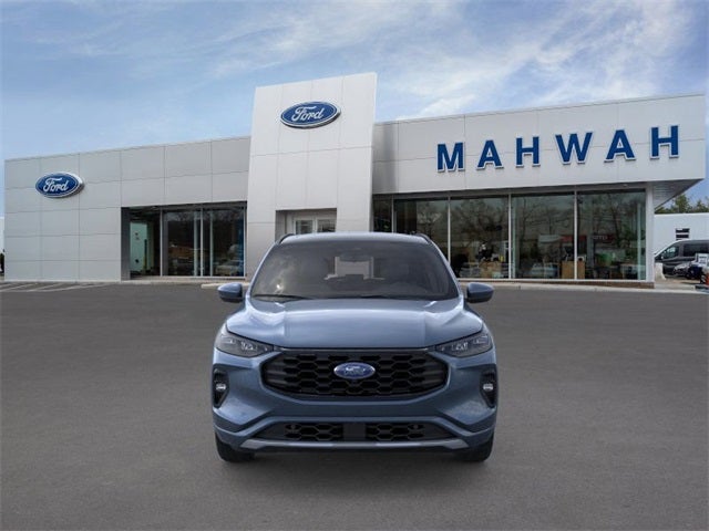 2026 Ford Escape Hybrid ST-Line Elite