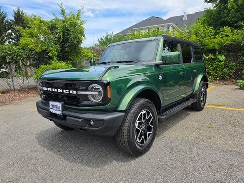 2024 Ford Bronco Outer Banks