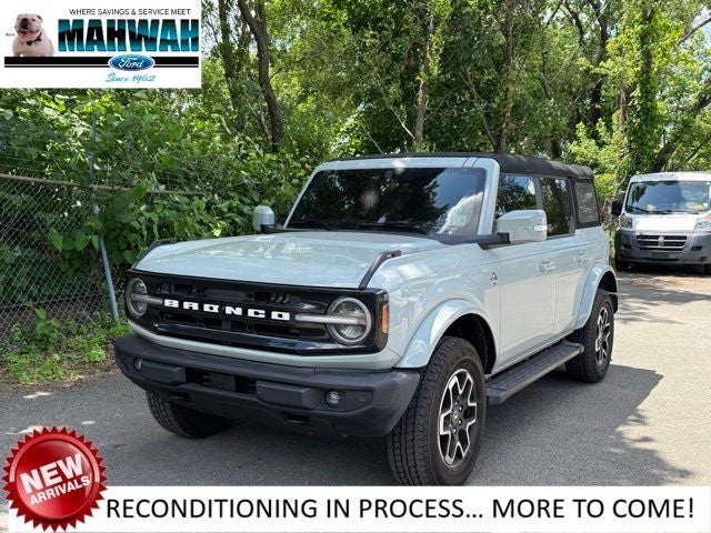 2024 Ford Bronco Outer Banks 4x4's photo