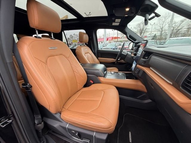 2023 Ford Expedition Platinum