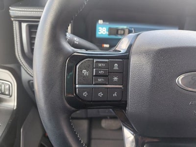 2022 Ford F-150 Lightning Platinum