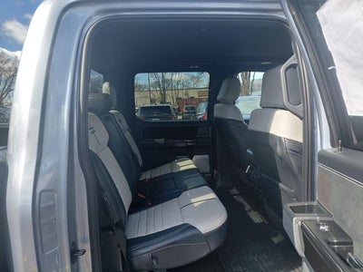 2022 Ford F-150 Lightning Platinum