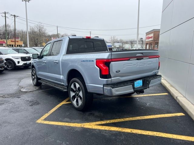 2022 Ford F-150 Lightning Platinum