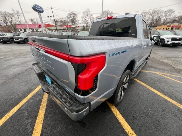 2022 Ford F-150 Lightning Platinum