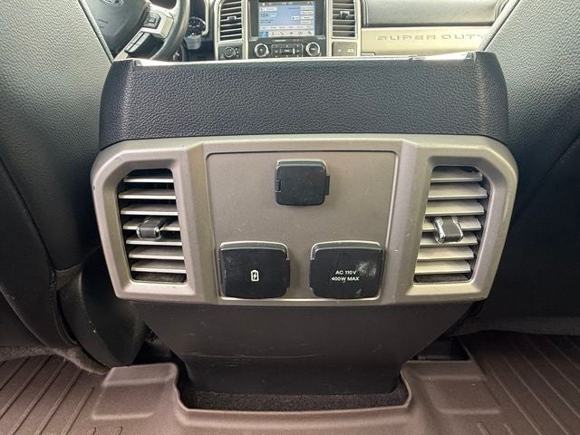 2017 Ford F-350SD Lariat