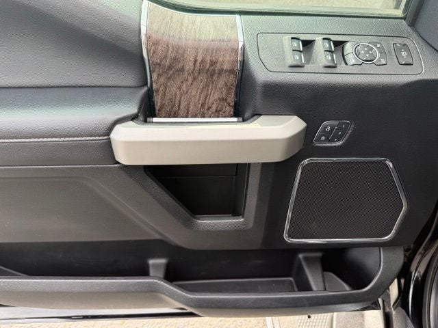 2017 Ford F-350SD Lariat
