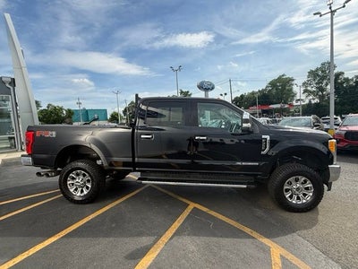 2017 Ford F-350SD Lariat