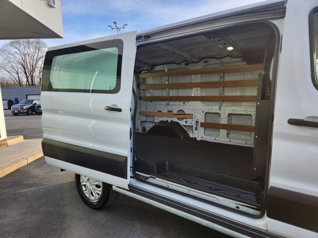2024 Ford Transit-250 Base