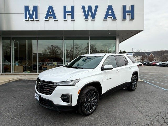 2023 Chevrolet Traverse RS