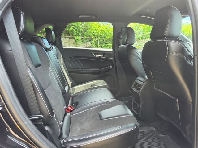 2023 Ford Edge ST