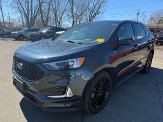 2023 Ford Edge ST Line