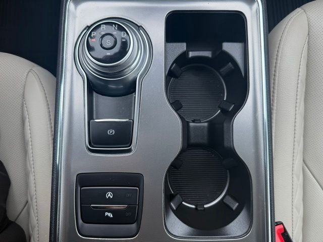 2023 Ford Edge Titanium