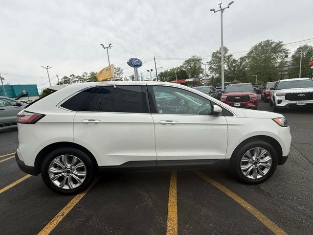 2023 Ford Edge Titanium