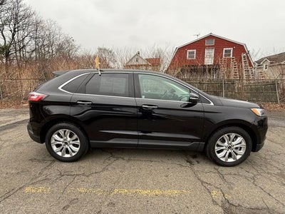 2023 Ford Edge Titanium