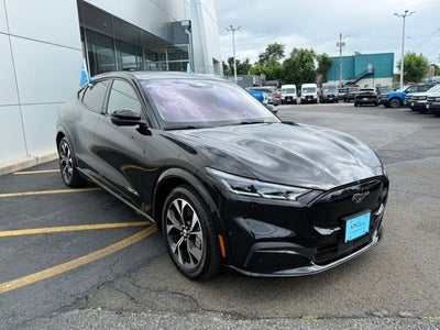 2022 Ford Mustang Mach-E Premium