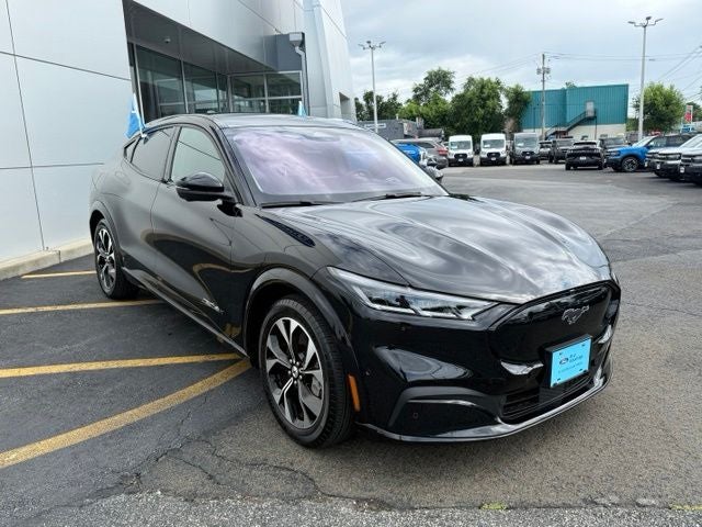 2022 Ford Mustang Mach-E Premium