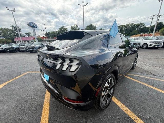 2022 Ford Mustang Mach-E Premium