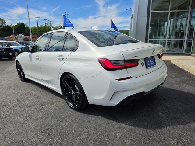 2022 BMW 3 Series 330i xDrive