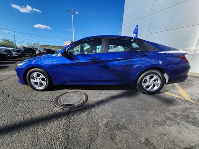 2021 Hyundai Elantra SE