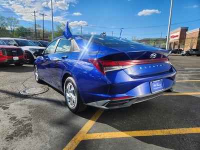 2021 Hyundai Elantra SE