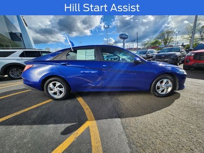2021 Hyundai Elantra SE