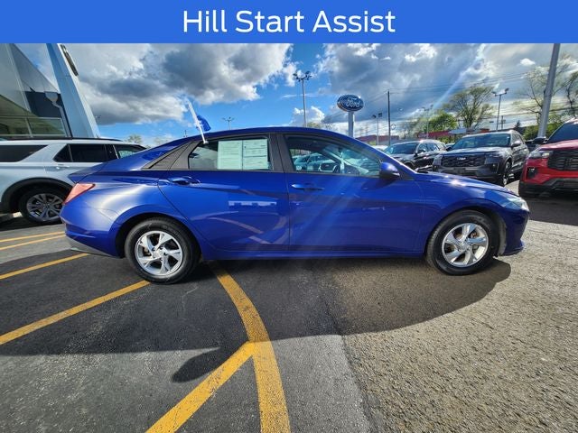 2021 Hyundai Elantra SE