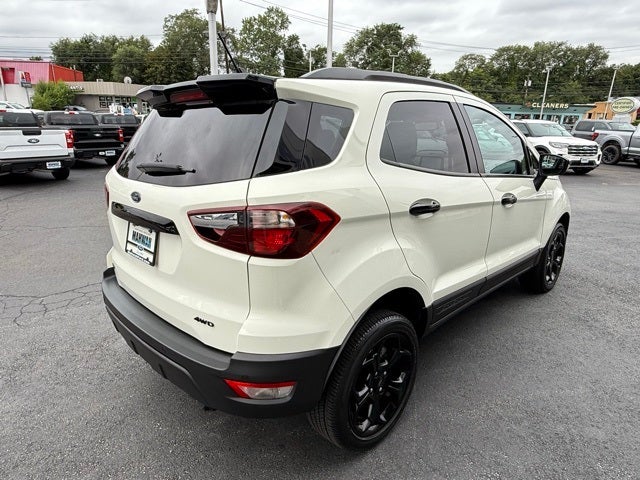 2022 Ford EcoSport SES