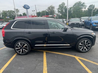 2022 Volvo XC90 Recharge Plug-In Hybrid T8 Inscription Expression 7 Passenger