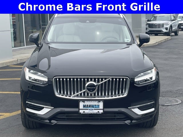 2022 Volvo XC90 Recharge Plug-In Hybrid T8 Inscription Expression 7 Passenger