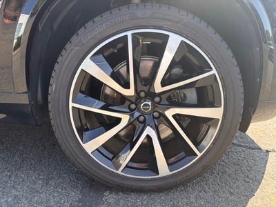 2022 Volvo XC90 Recharge Plug-In Hybrid T8 Inscription Expression 7 Passenger